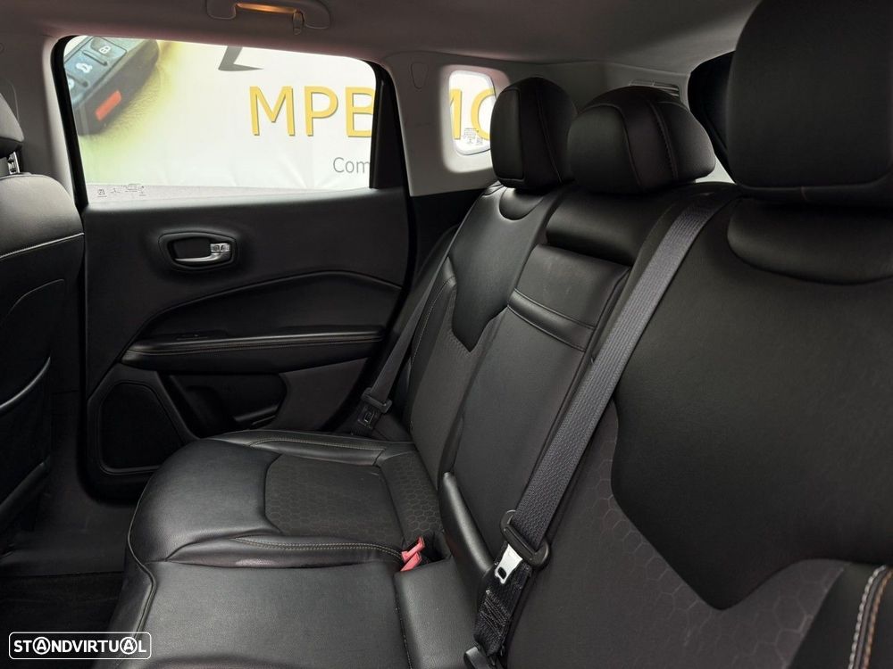 Jeep Compass 1.6 M-Jet Longitude - 22