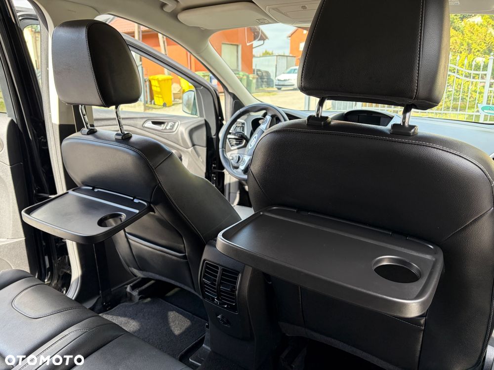 Ford Kuga 2.0 TDCi 4x4 Titanium - 12