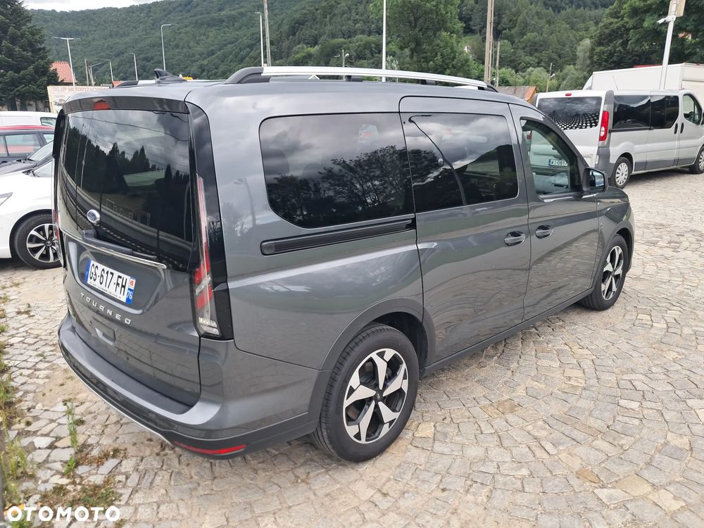 Ford Tourneo Connect Grand - 4