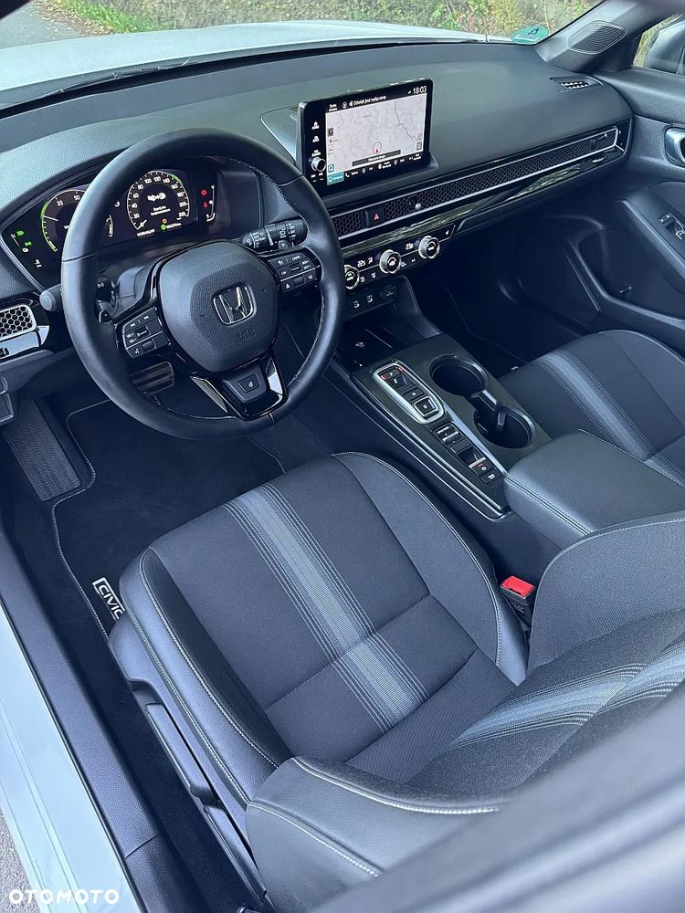 Honda Civic 2.0 i-MMD Sport CVT - 20