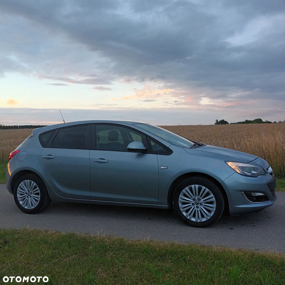 Opel Astra 1.4 EcoFLEX Selection - 6