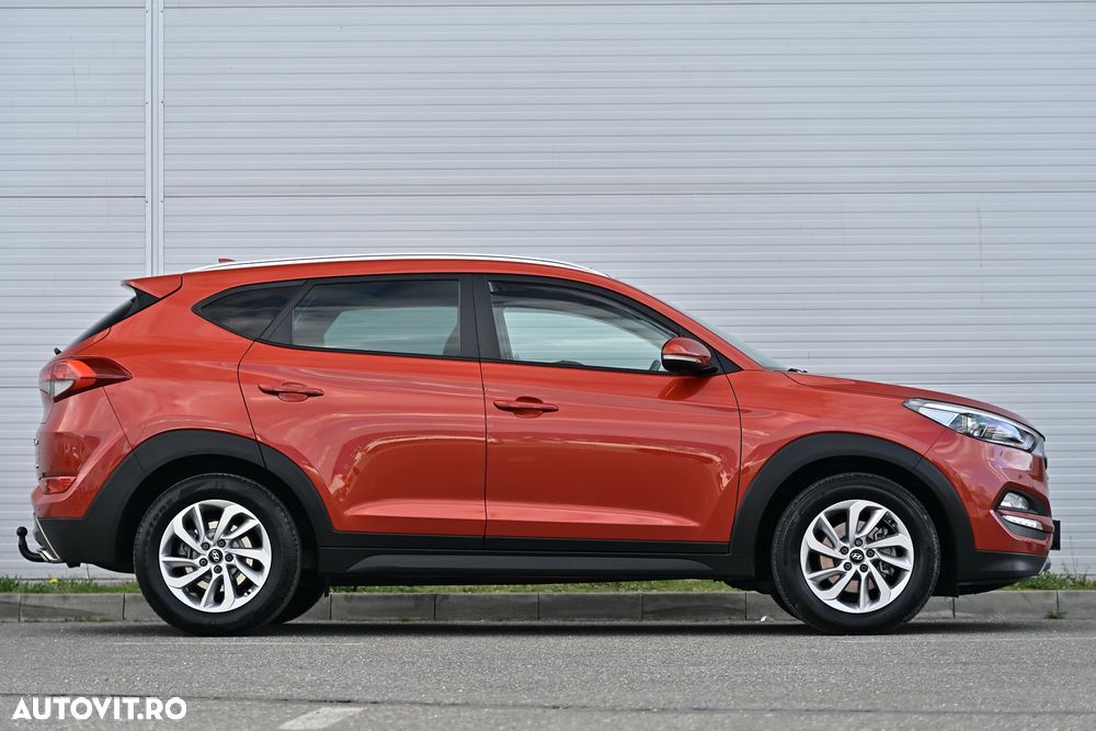 Hyundai Tucson 2.0 CRDI 4WD Automatik Style - 13