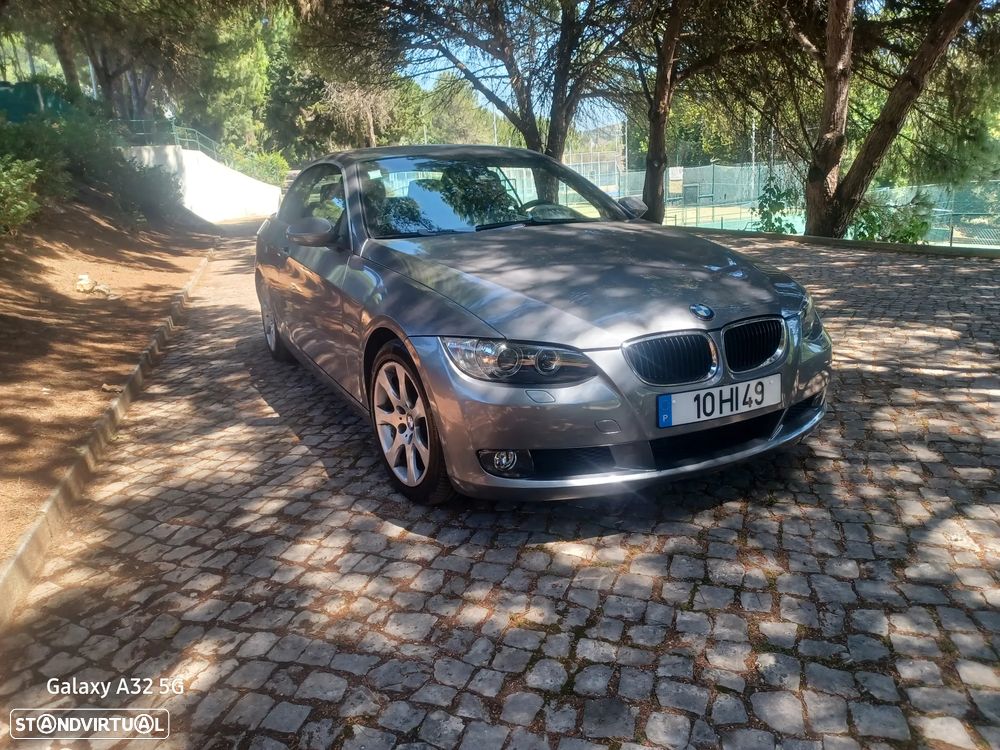 BMW 320 d Cabrio Intense - 4