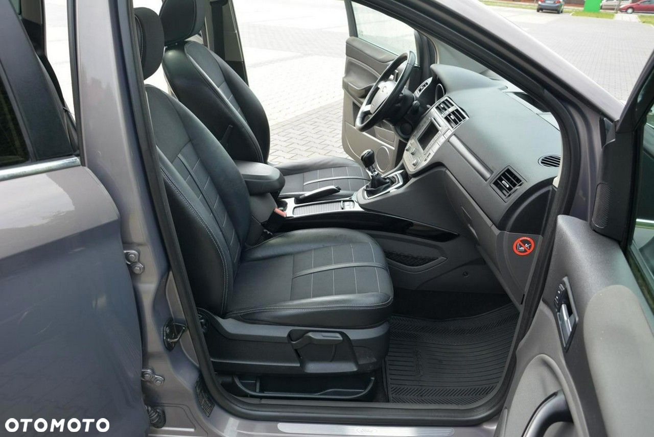 Ford Kuga 2.0 TDCi 4WD Titanium Plus - 17