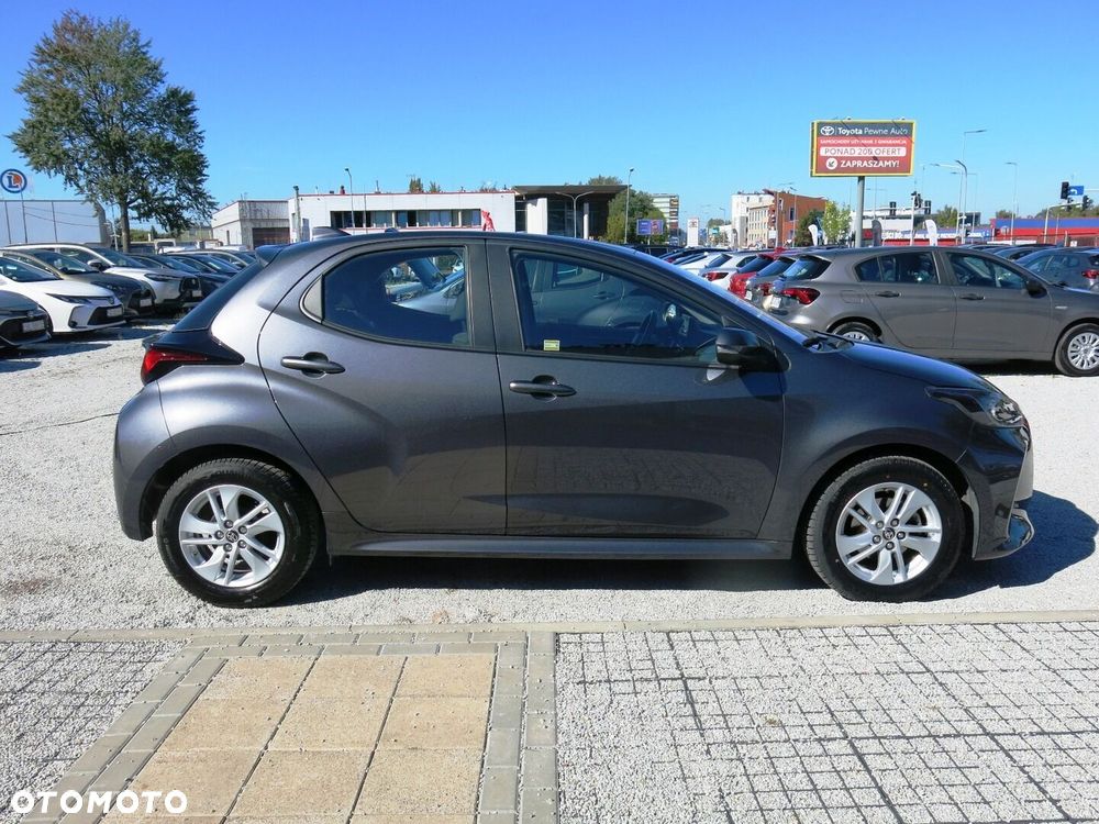 Toyota Yaris 1.5 Comfort - 17