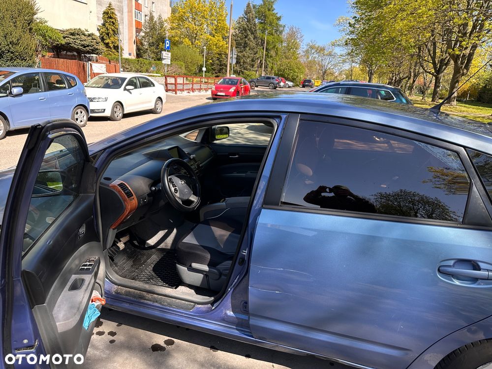 Toyota Prius 1.5 VVT-i Sol - 14