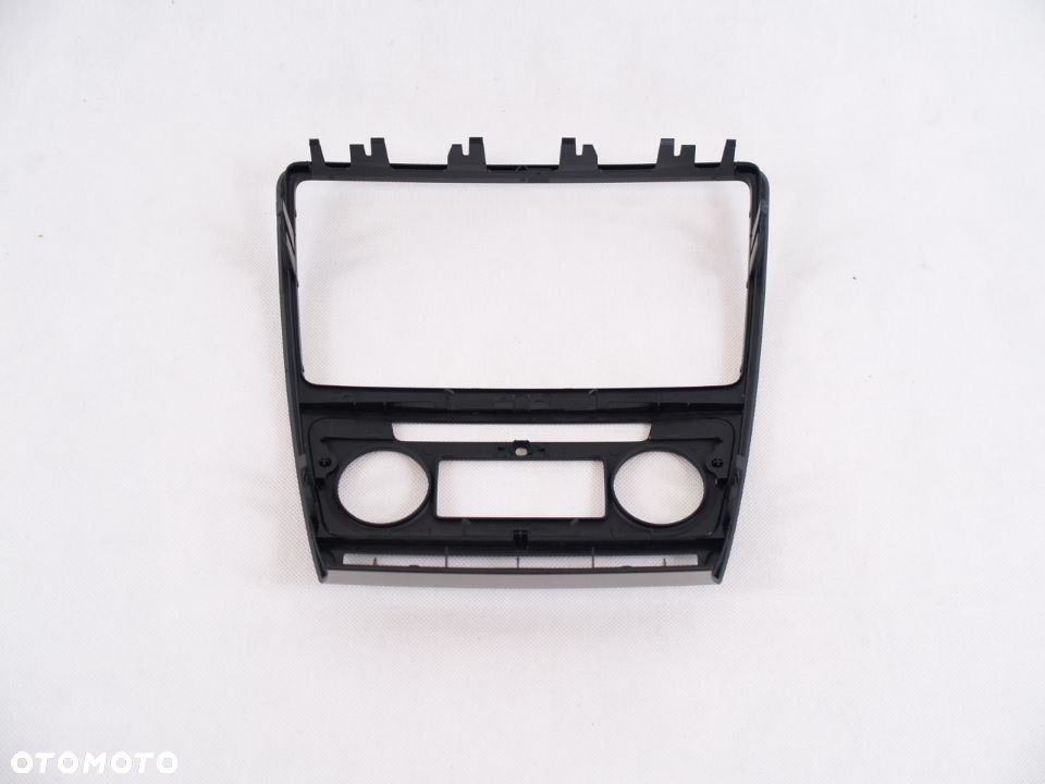 Skoda Octavia Panel ramka radia 2 II 1Z0858069 - 2