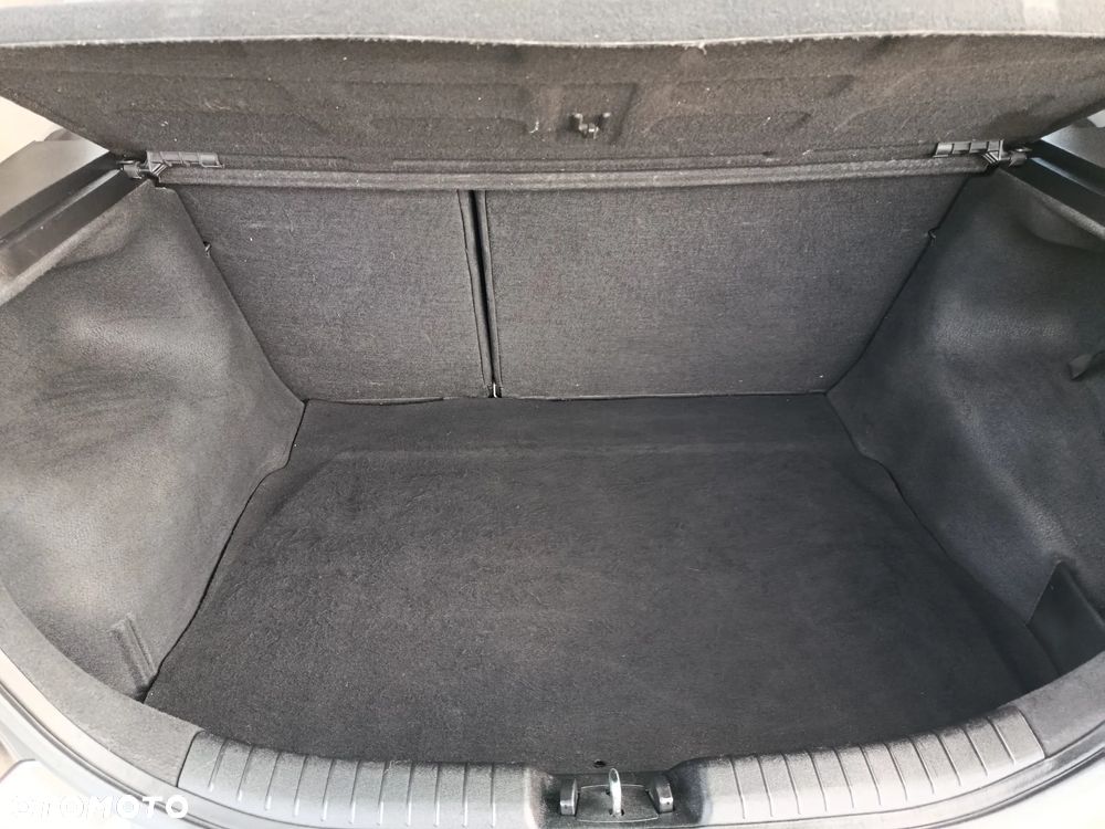 Kia Ceed 1.4 CVVT LX Basis - 39