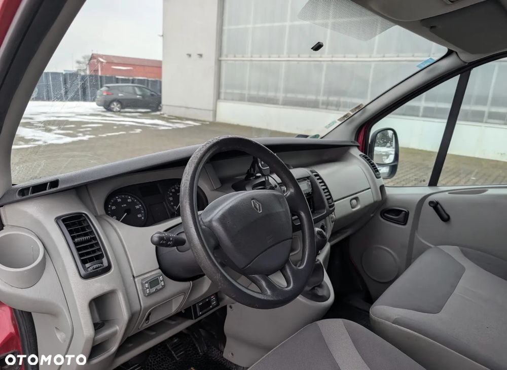 Renault Trafic - 7