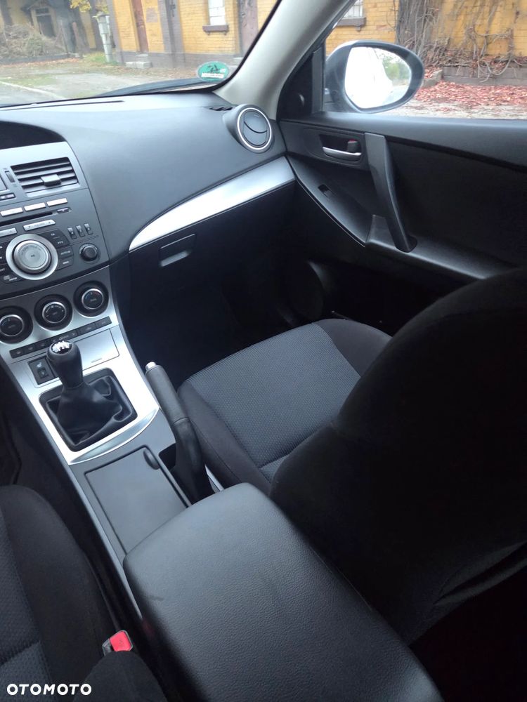 Mazda 3 - 23