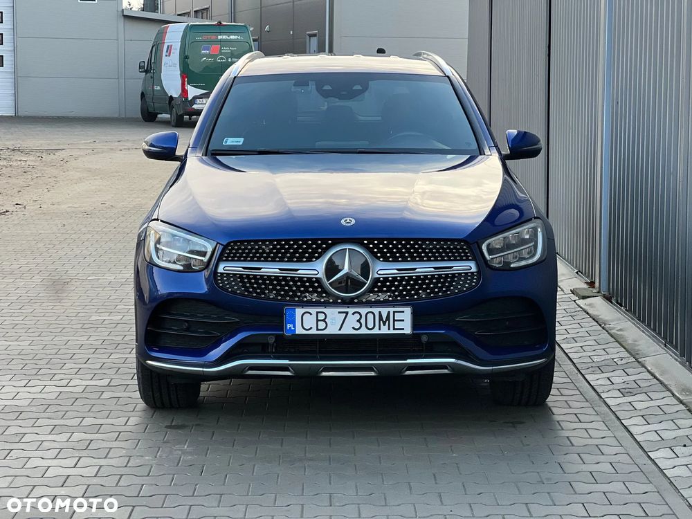 Mercedes-Benz GLC 200 4Matic 9G-TRONIC AMG Line - 1