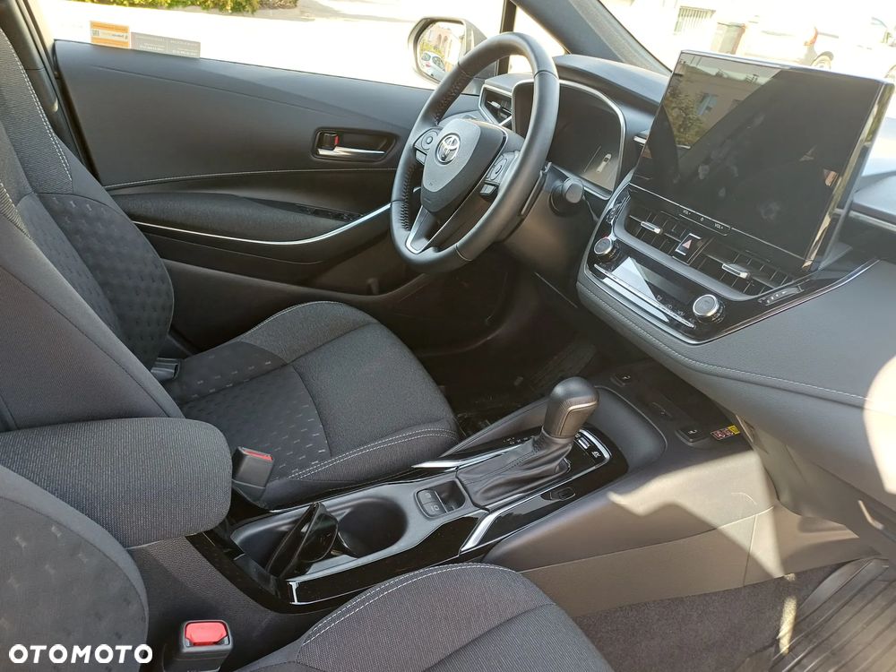 Toyota Corolla 2.0 Hybrid Comfort - 10