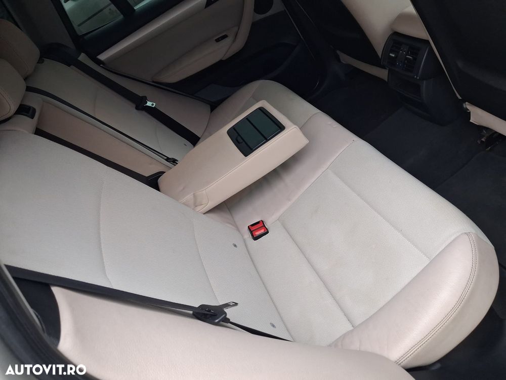BMW X3 xDrive2.0d - 11
