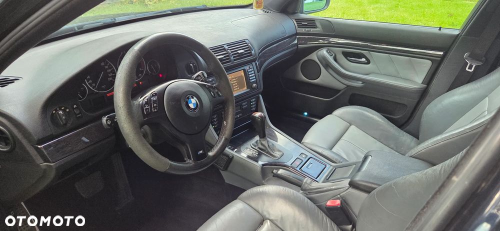 BMW Seria 5 - 11