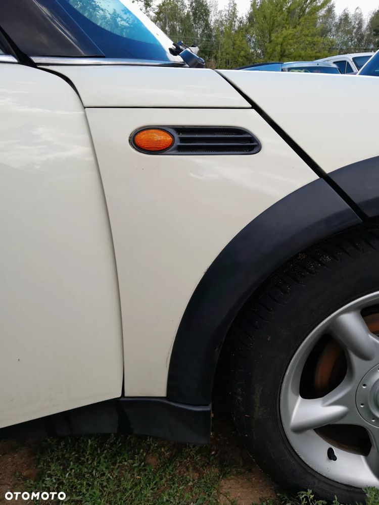 Błotnik przedni prawy MINI Cooper One I R50 01-06r. 850/0 Pepper White - 3