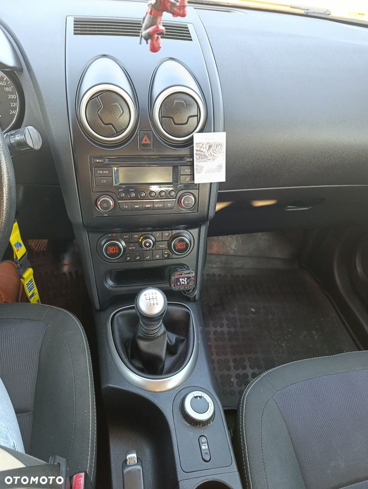 Nissan Qashqai 2.0 4x4 Acenta - 3