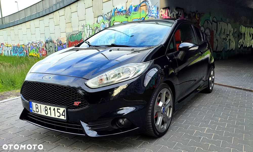 Ford Fiesta 1.6 EcoBoost ST - 20