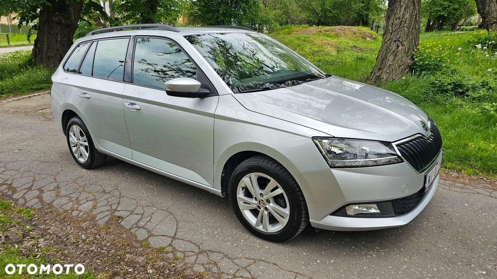 Skoda Fabia 1.0 TSI Ambition - 2