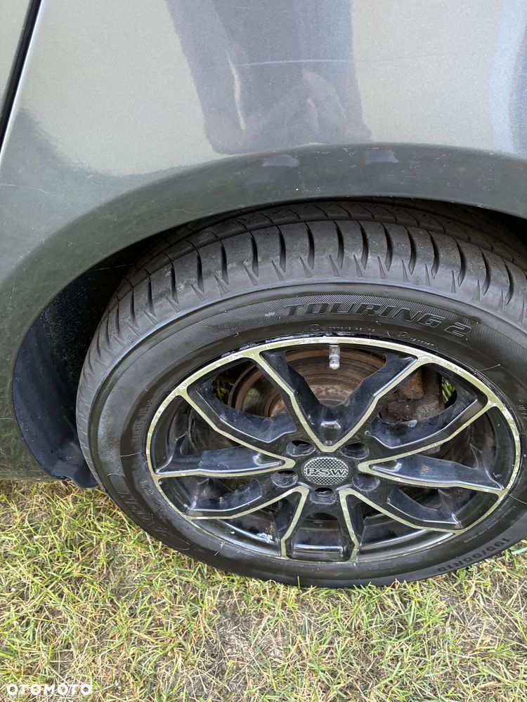 Skoda Fabia - 8