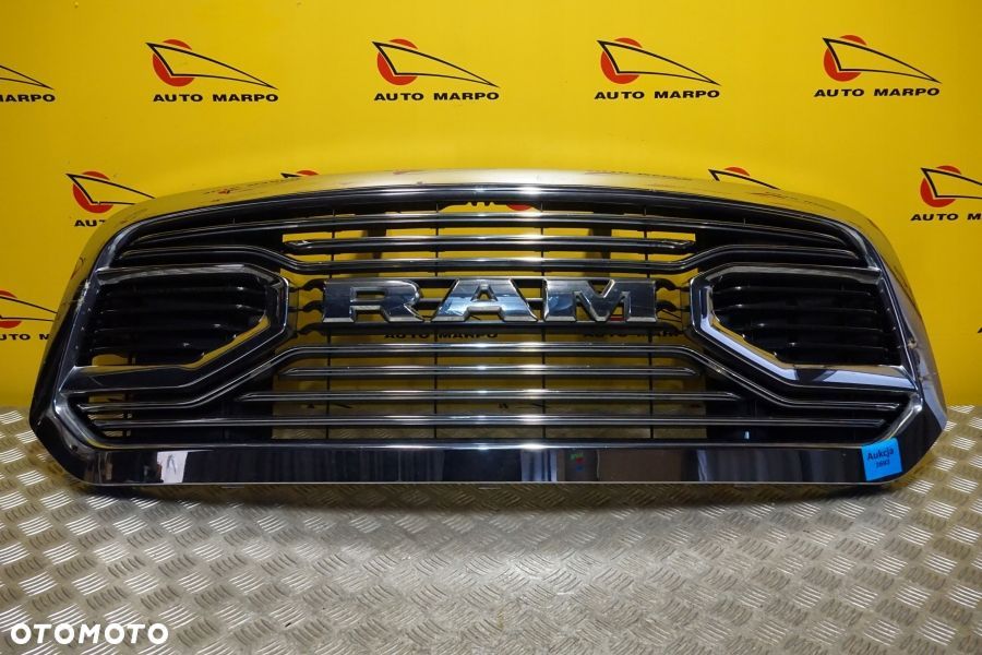 DODGE RAM 1500 LIMITED 2013 - 2018 Atrapa Przód Grill CHROM USA - 2