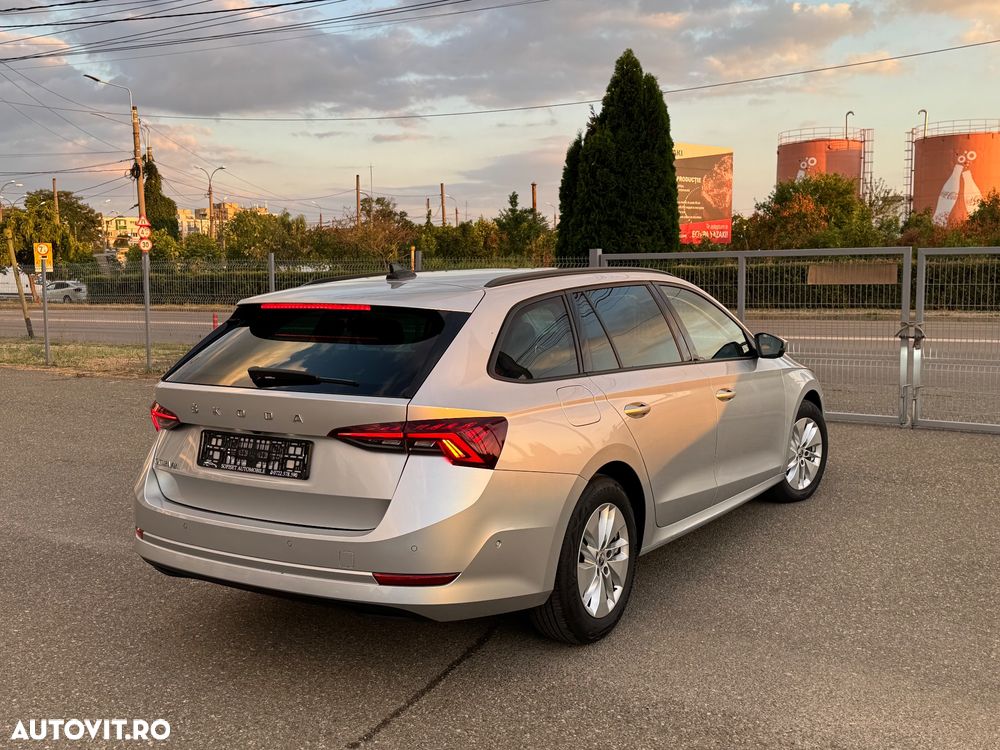 Skoda Octavia 2.0 TDI Premium Edition - 5