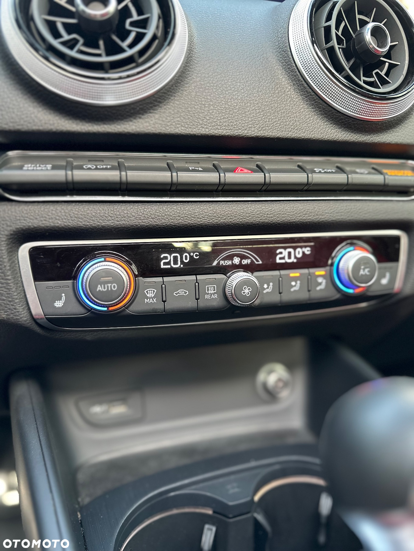 Audi S3 Limousine S tronic - 11