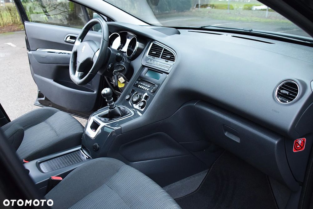 Peugeot 5008 HDI FAP 150 Style - 29