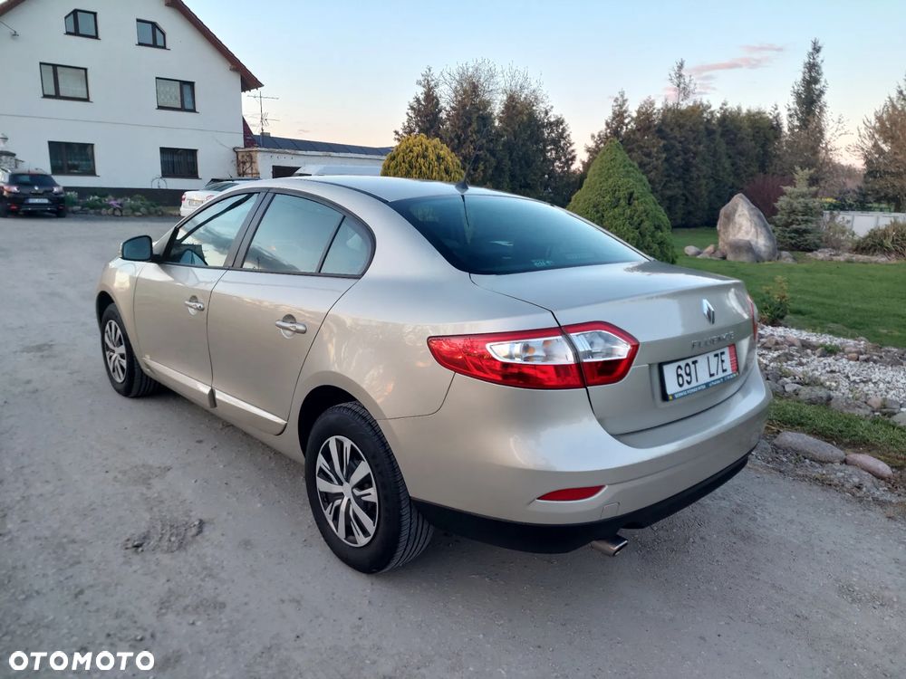 Renault Fluence 1.6 16V 110 Expression - 24