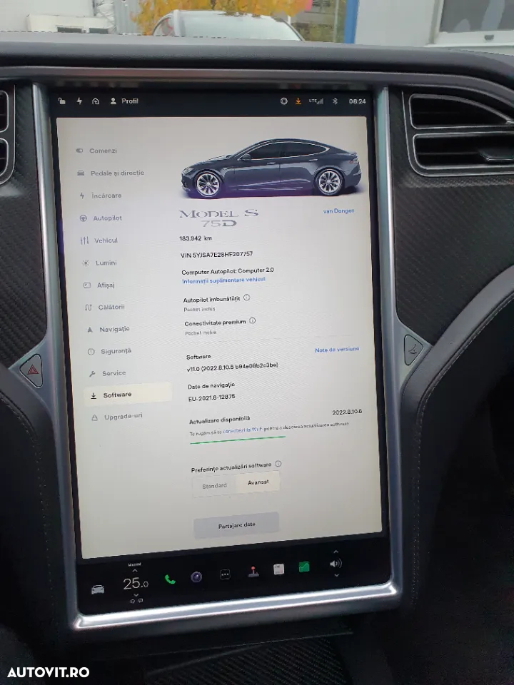 Tesla Model S - 25