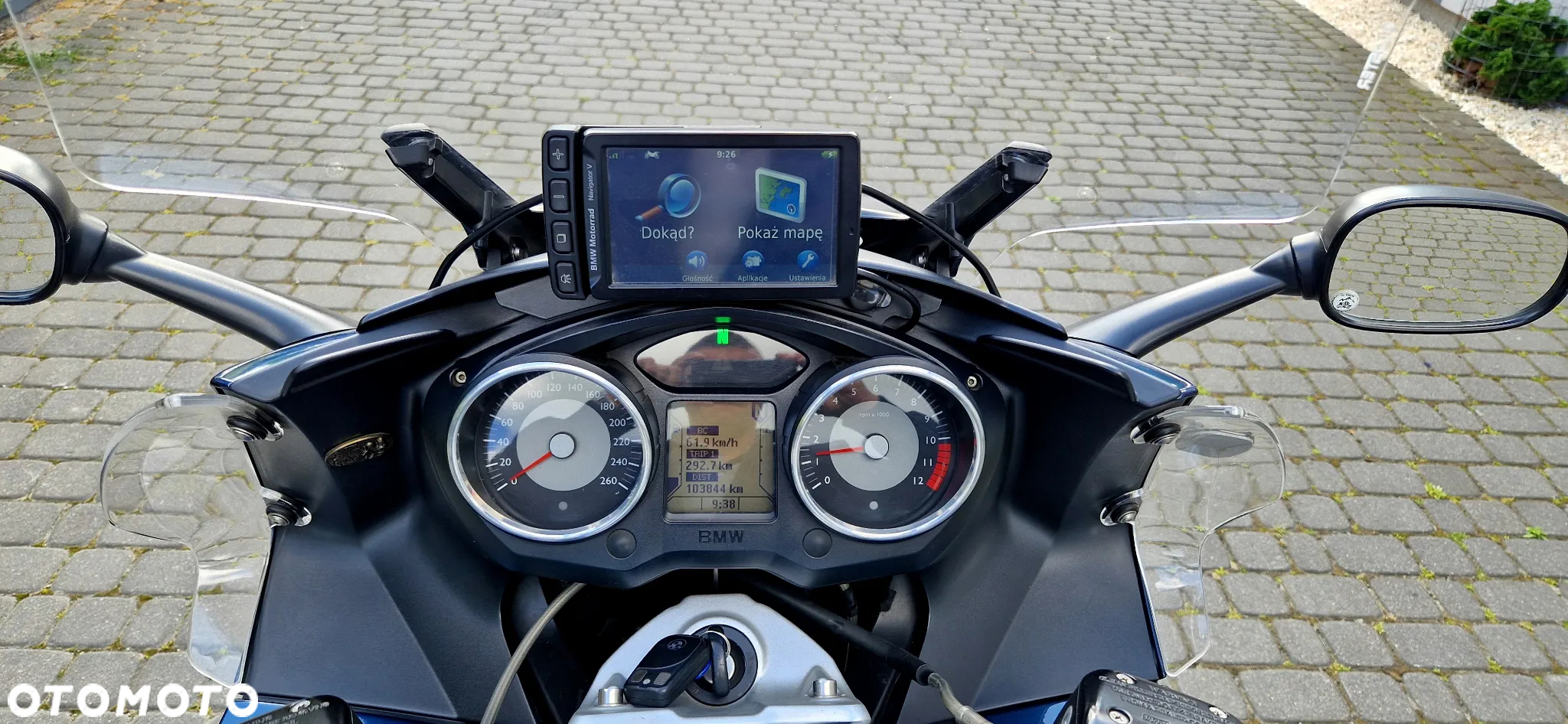 BMW K - 9