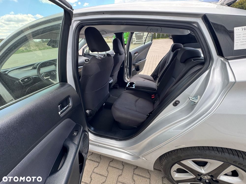 Toyota Prius - 10