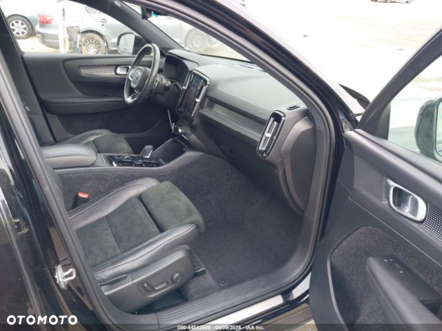 Volvo XC 40 T5 AWD Geartronic R-Design - 5