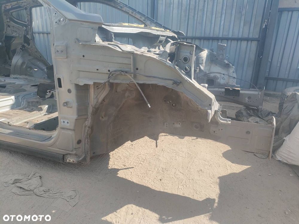 ĆWIARTKA PODŁUŻNICA PRAWY PRZÓD HYUNDAI SANTA FE III - 3