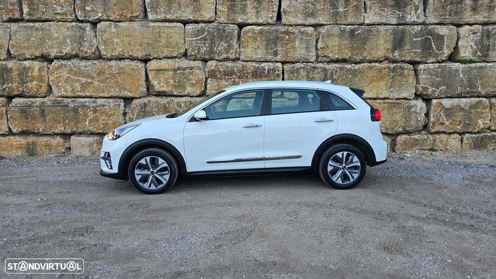 Kia e-Niro 64kWh — fotografia 3