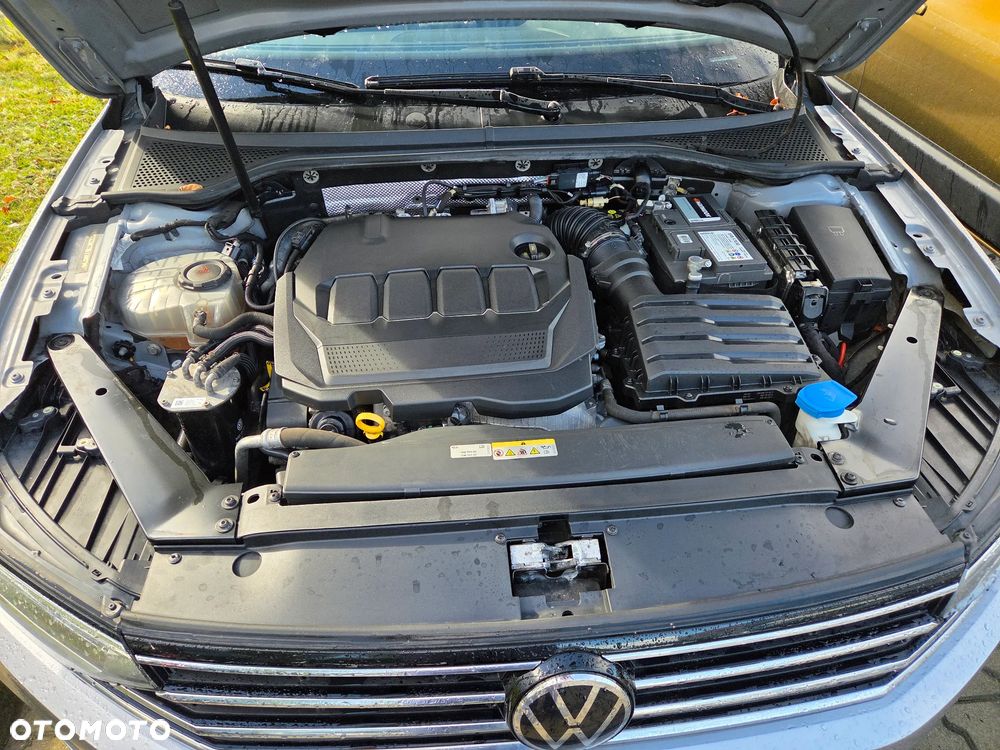 Volkswagen Passat 2.0 TDI 4Mot Elegance DSG - 13