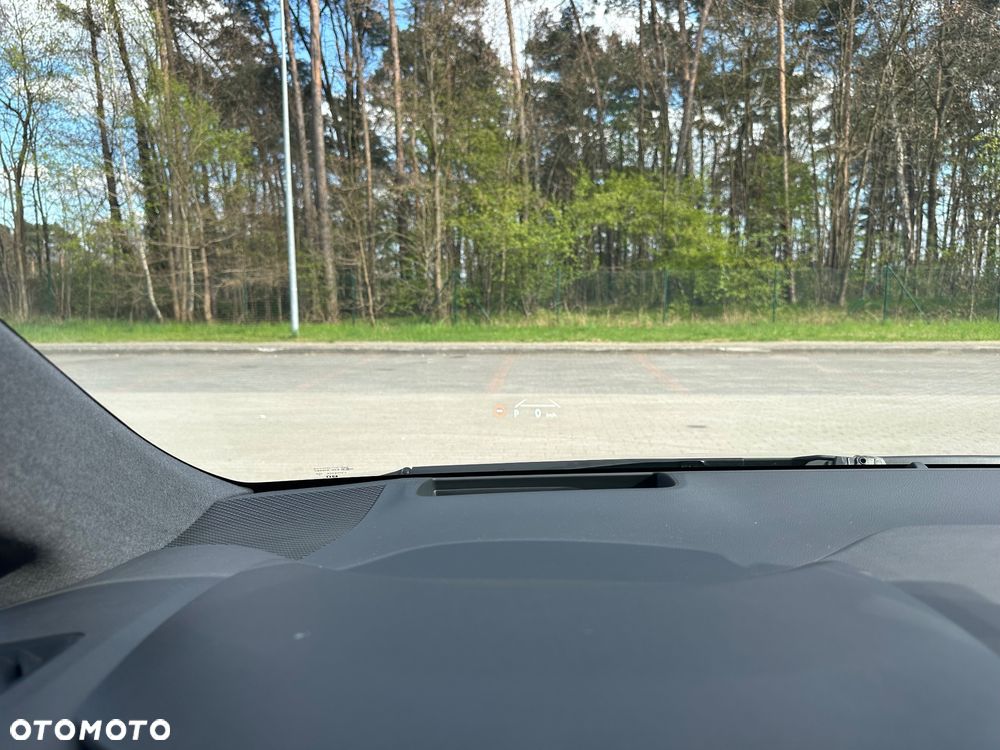 Toyota Corolla 1.8 Hybrid GR Sport Dynamic - 17