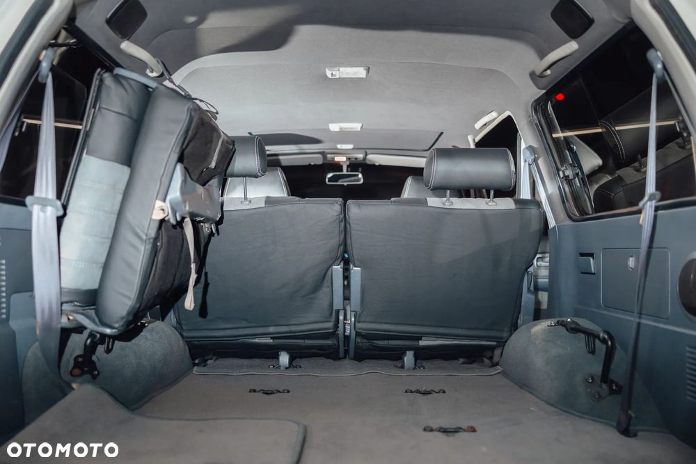 Toyota Land Cruiser - 14