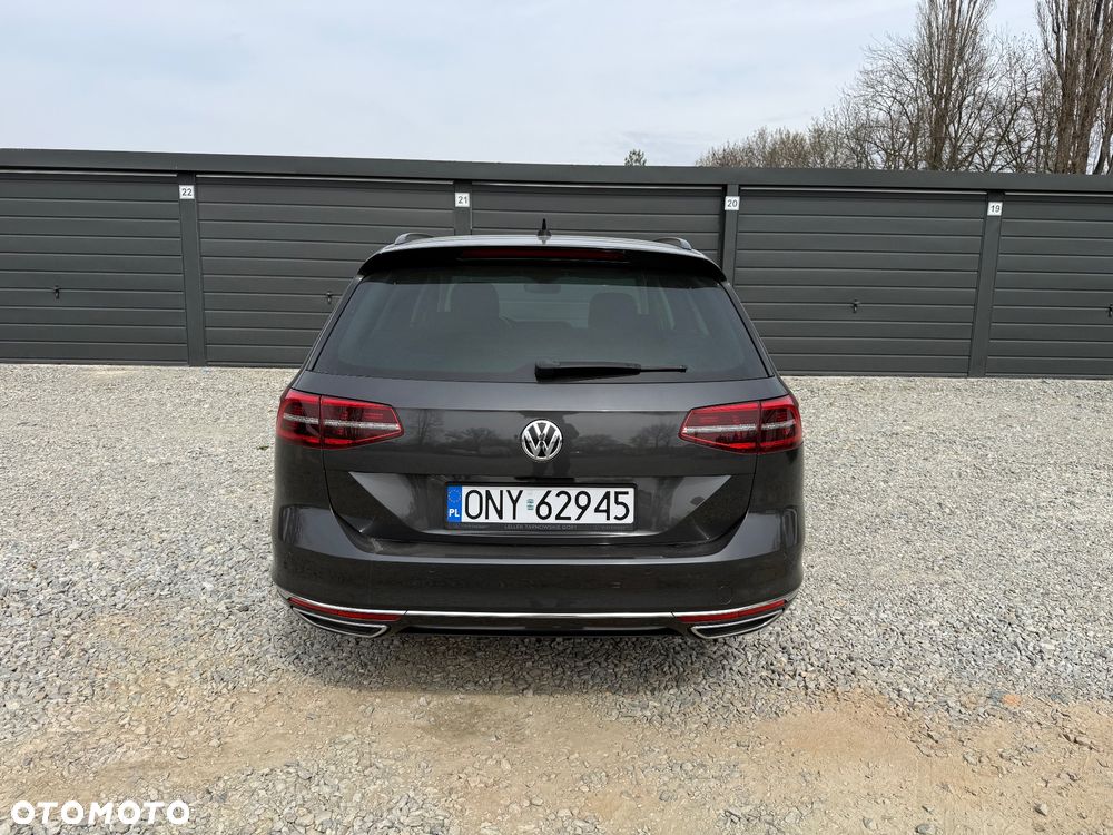 Volkswagen Passat - 6