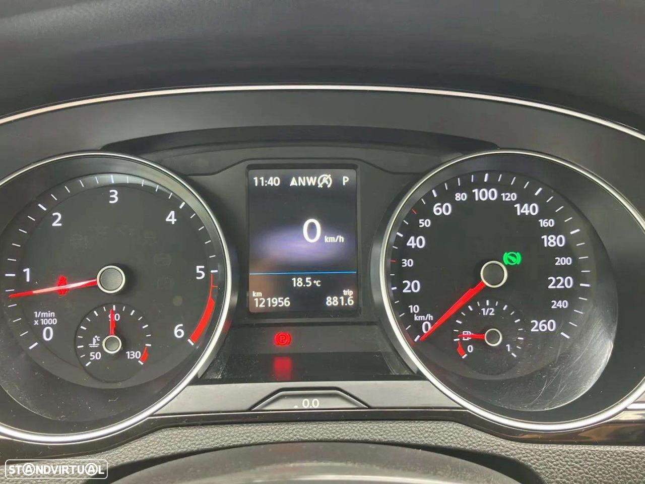 VW Passat - 11