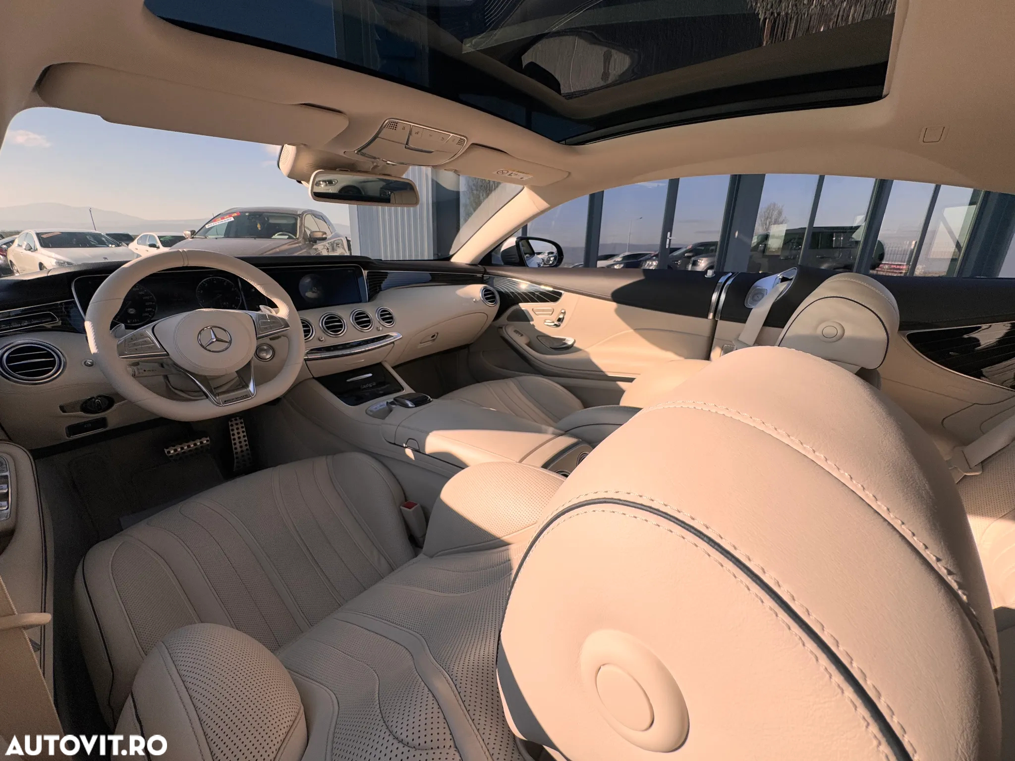 Mercedes-Benz S 500 4MATIC Coupe Aut - 31