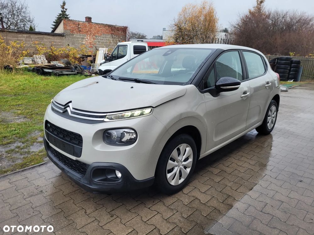 Citroën C3 Pure Tech 82 SHINE - 1