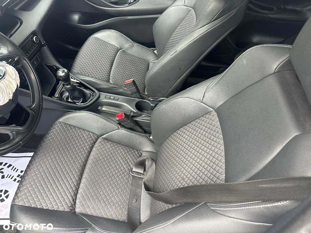 Toyota Yaris 1.5 Style - 29