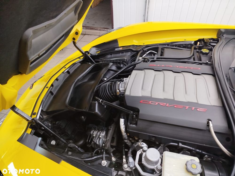 Chevrolet Corvette Stingray 3LT 6.2 V8 Automatik - 12
