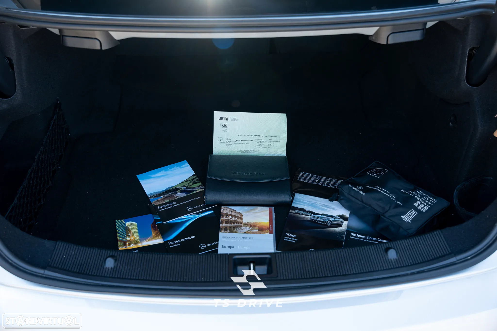 Mercedes-Benz E 220 (BlueTEC) d Coupe 9G-TRONIC - 15