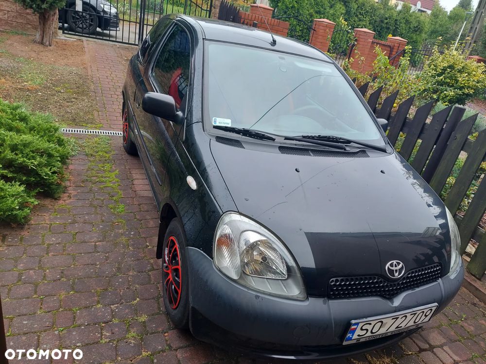 Toyota Yaris - 2