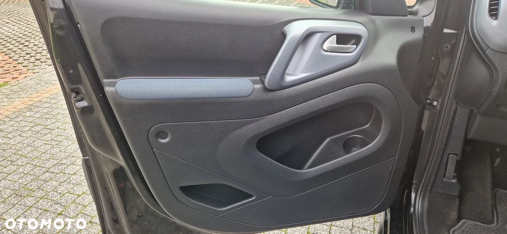 Citroën Berlingo 1.6 VTi 16V XTR - 12