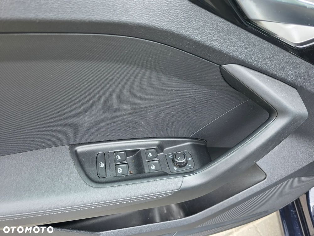 Audi A1 Sportback 25 TFSI S tronic - 13