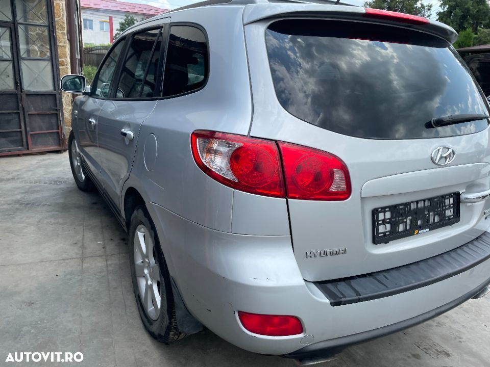 Dezmembram Hyundai Santa Fe 2.2 D4EB 2008 - 1