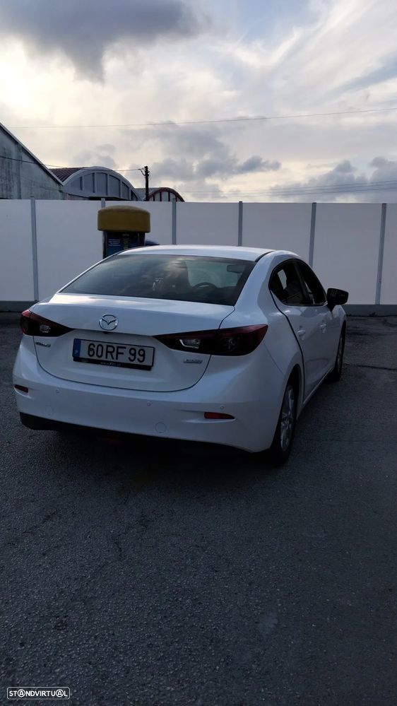 Mazda 3 Sedan - 5