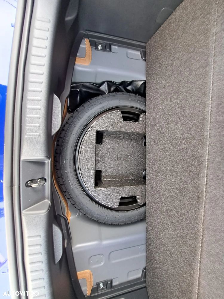 Toyota Yaris - 22